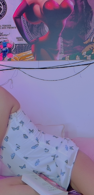 Model - VALEN MODEL ass