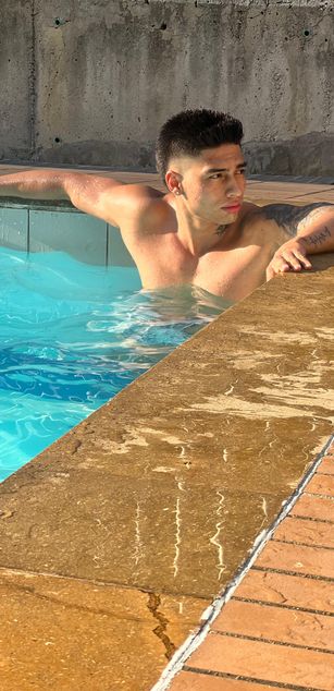 Model - Dominiofit cum