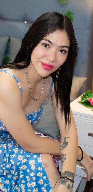 Model - Katty Leroy latina