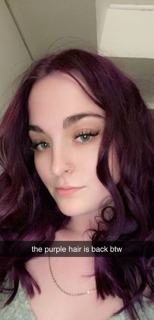 Model - Violet Syns young