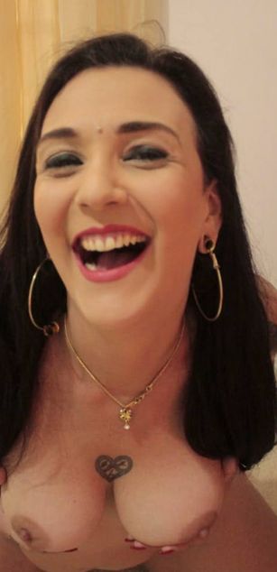 Model - YOUR LOLLA fastresponse