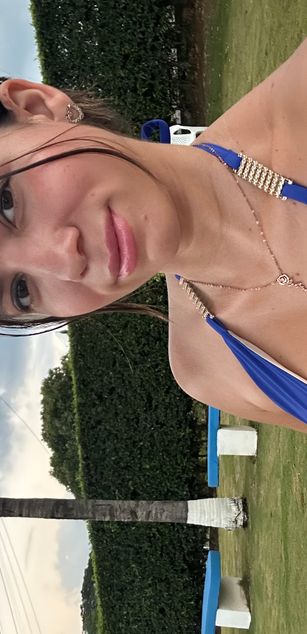 Model - Veronica Hot blowjob