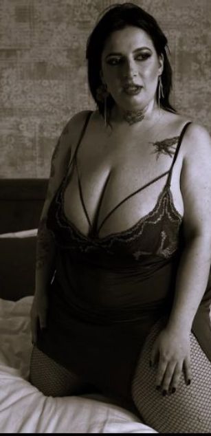 Model - TaliaTrinity boobs