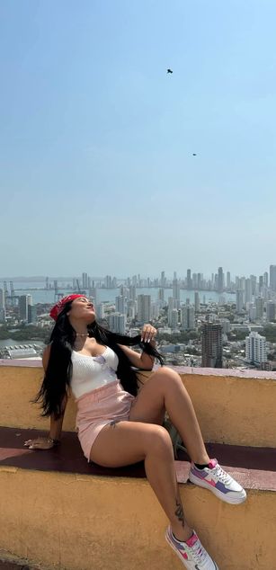 Model - Maria del carmen caizales gomez pussy