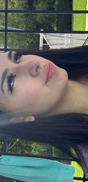 Model - EmilyRosse11 striptease