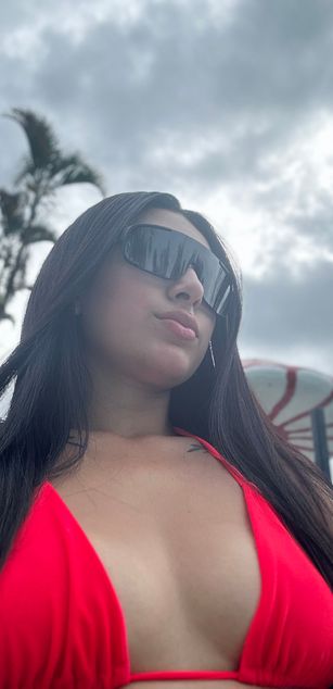 Model - EmilyRosse11 striptease