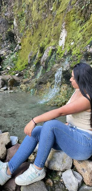 Model - Iris Moira blowjob