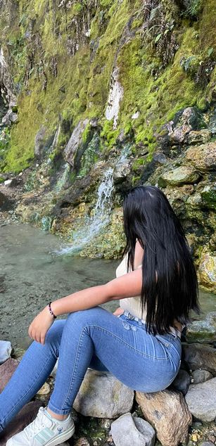 Model - Iris Moira blowjob