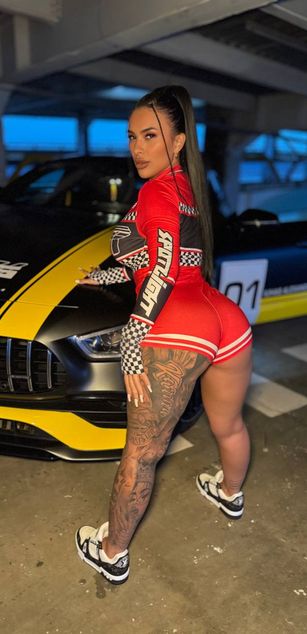 Model - FiresBomb777 blowjob