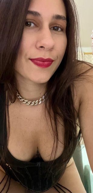 Model - Emily Miller lingerie