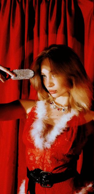 Model - Lisa_Babymetal deepthroat