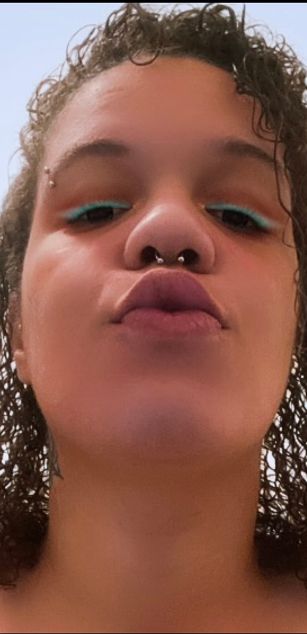 Model - delicialet lips