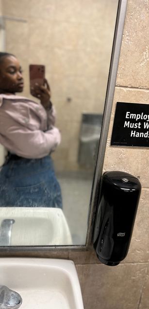 Model - richoffeka findom