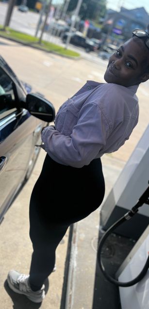 Model - richoffeka findom