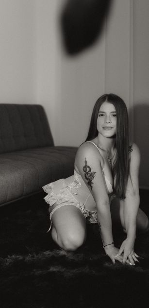 Model - HannaCutte deepthroat