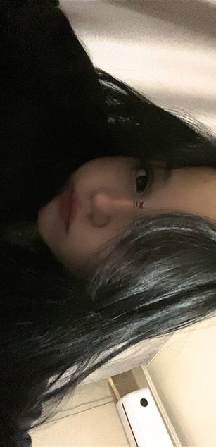 Model - SarahSanders LOVENSE