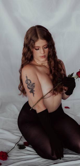 Model - HannaCutte deepthroat