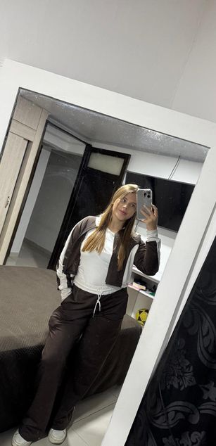 Model - HannaCutte deepthroat