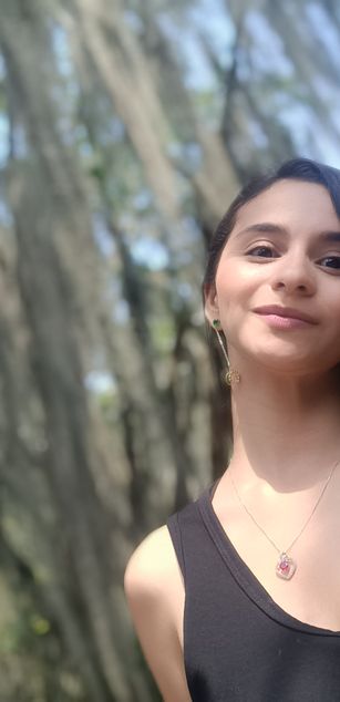 Model - Valen Hops deepthroat