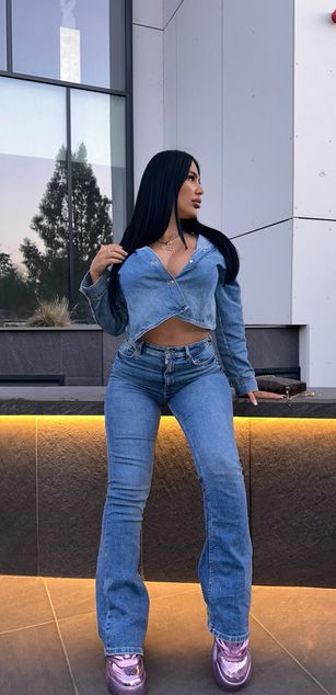 Model - FiresBomb777 blowjob