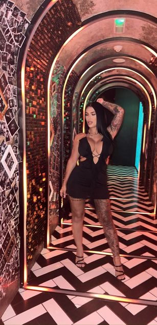 Model - FiresBomb777 blowjob