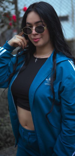 Model - ivy_youth dildo