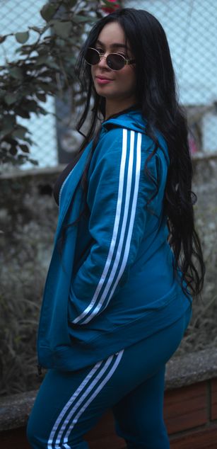 Model - ivy_youth dildo