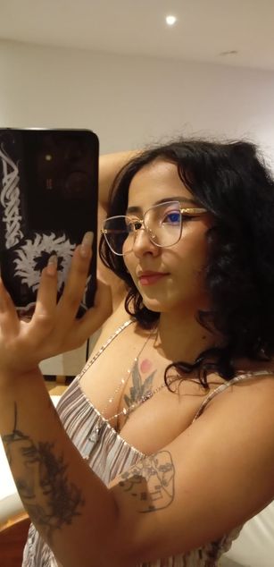 Model - VioletaFosterr roleplay