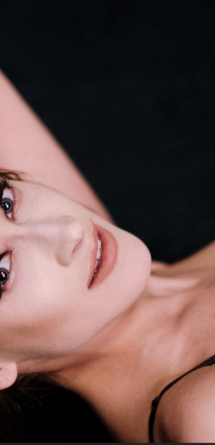 Model - Frances York fetish