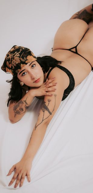 Model - VioletaFosterr roleplay