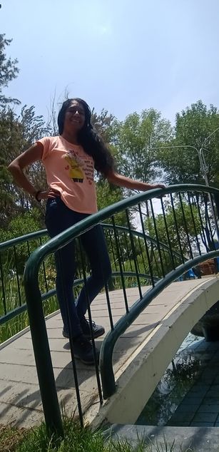 Model - PenelopeLovely PRETTY