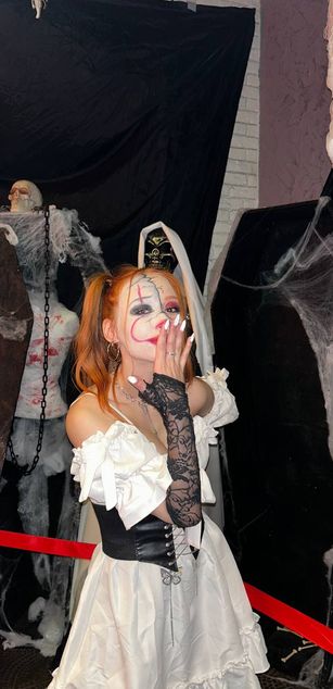 Model - Lalissa dildo