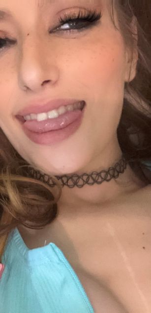 Model - CherryOnTop squirt