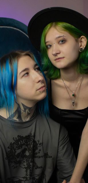 Model - Milten-Trish Ass