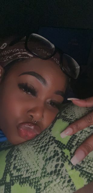 Model - pocahontasgrim findom