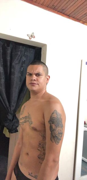 Model - ivan alejandro martinez villa bigass