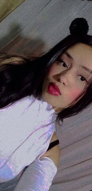 Model - CataleyaRicci blowjob