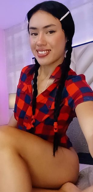 Model - CataleyaRicci blowjob