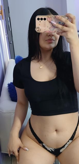 Model - Martina deepthroat