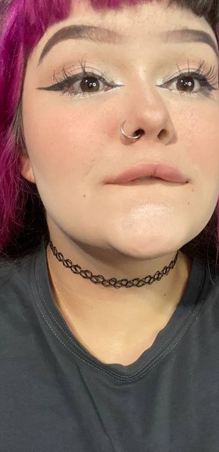 Model - Lily SHIBARI