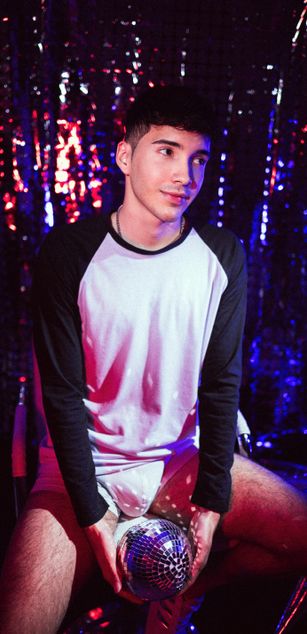 Model - Poollparty toys