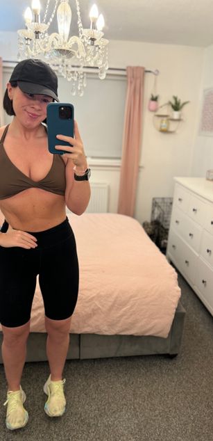 Model - Eva Rose girlfriend