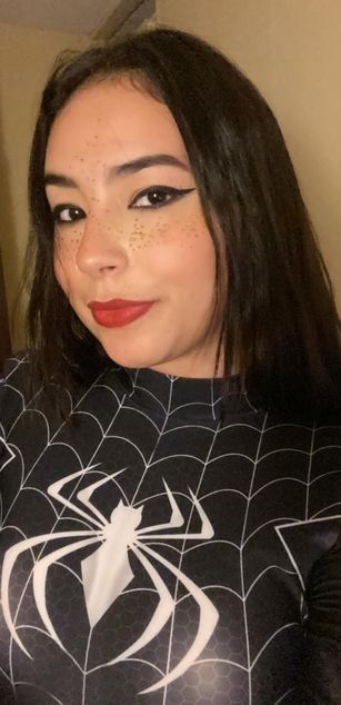 Model - Bellatrix Black ass