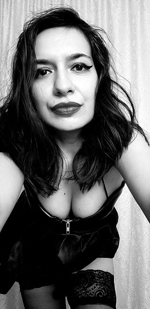 Model - YourGoddessM cuckold