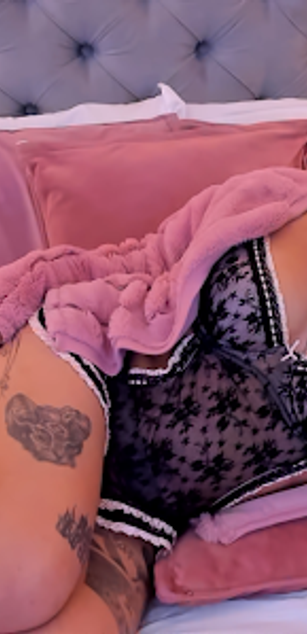 Model - VioletaFosterr roleplay