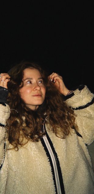 Model - ElenaHarper feet