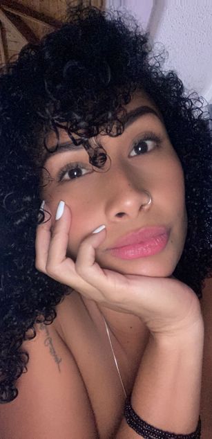 Model - curlylovehot latina