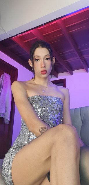 Model - Doja Alice Soto Mejia bigass