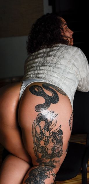 Model - Ayla_martinez deepthroat