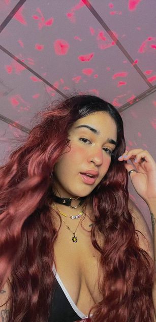 Model - AmandaLovex findom